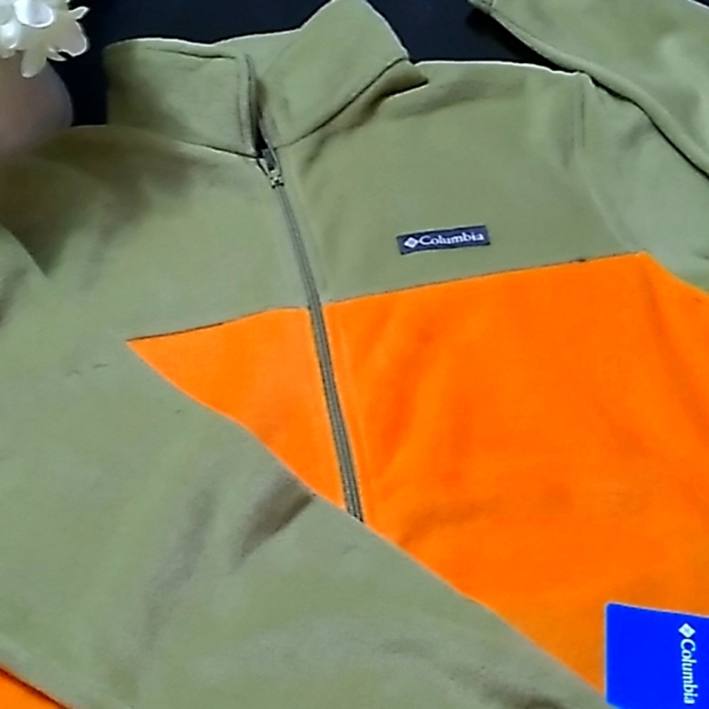 Brand new Columbia Fleece